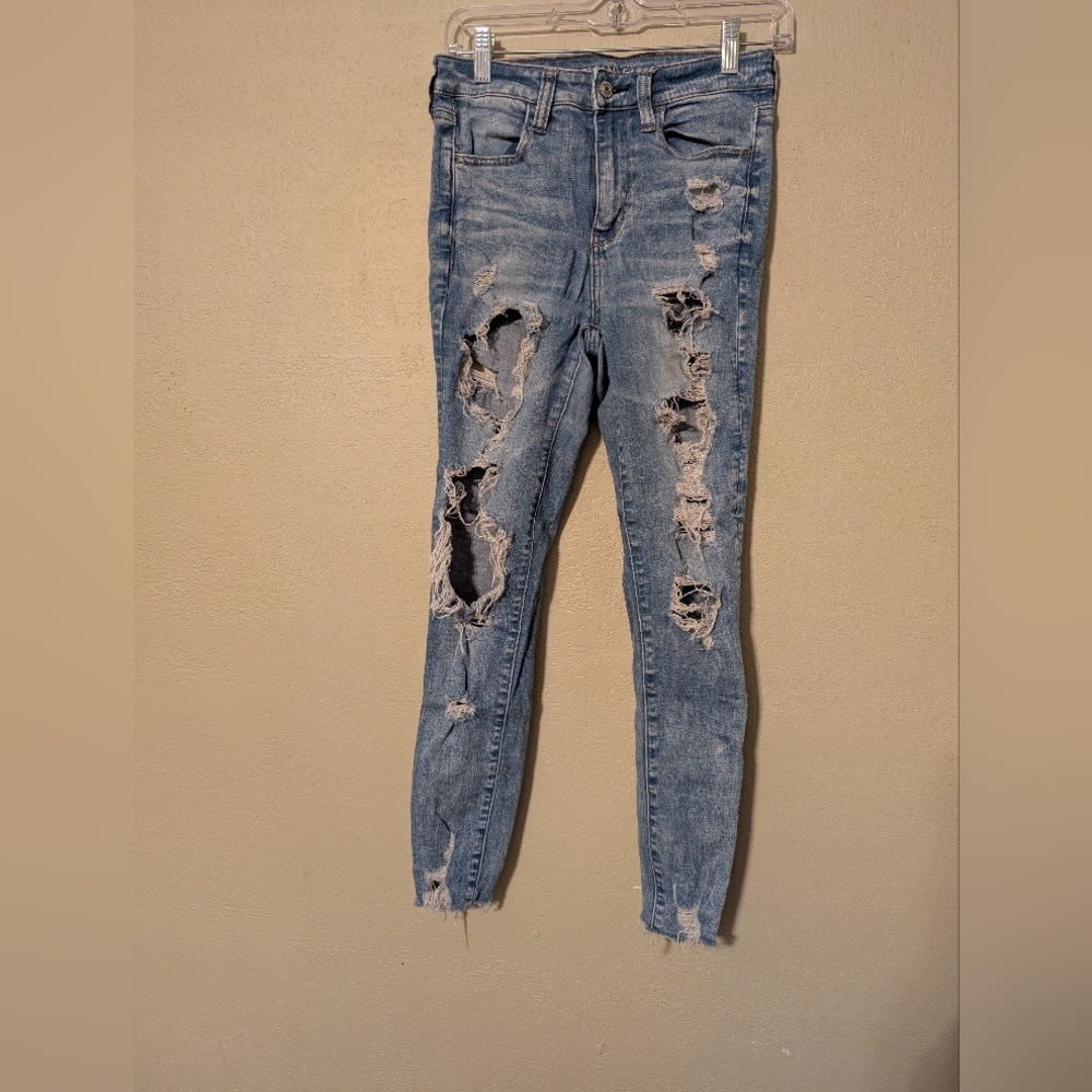 American Eagle Outfitters Ripped Blue Jeans